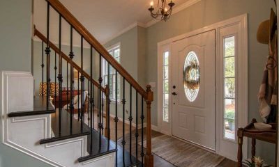 usi exterior metalice