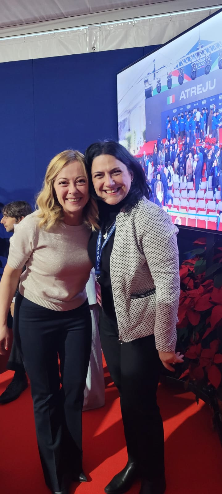 WhatsApp Image 2023-12-17 at 15.10.25