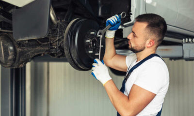 Ce rol are pompa de vacuum în sistemul de frânare?